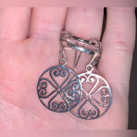 "Clovers of Love" - 925 Sterling Silver Earrings - NWOT - Picture 3 of 4